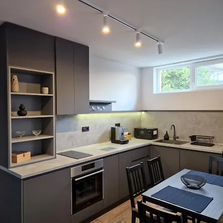 Enya Appartement Burgas