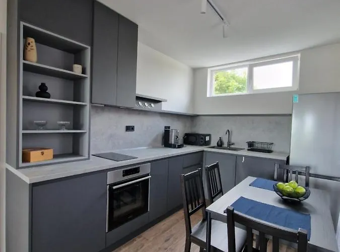 Enya Апартаменты *